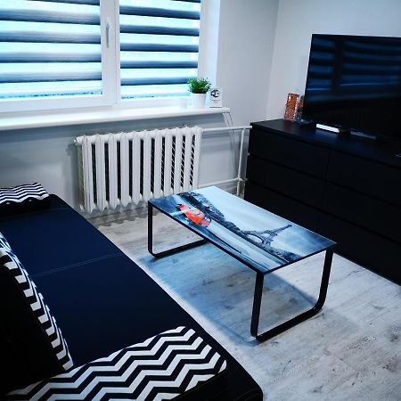 Black & White Studio Anykščiai المظهر الخارجي الصورة