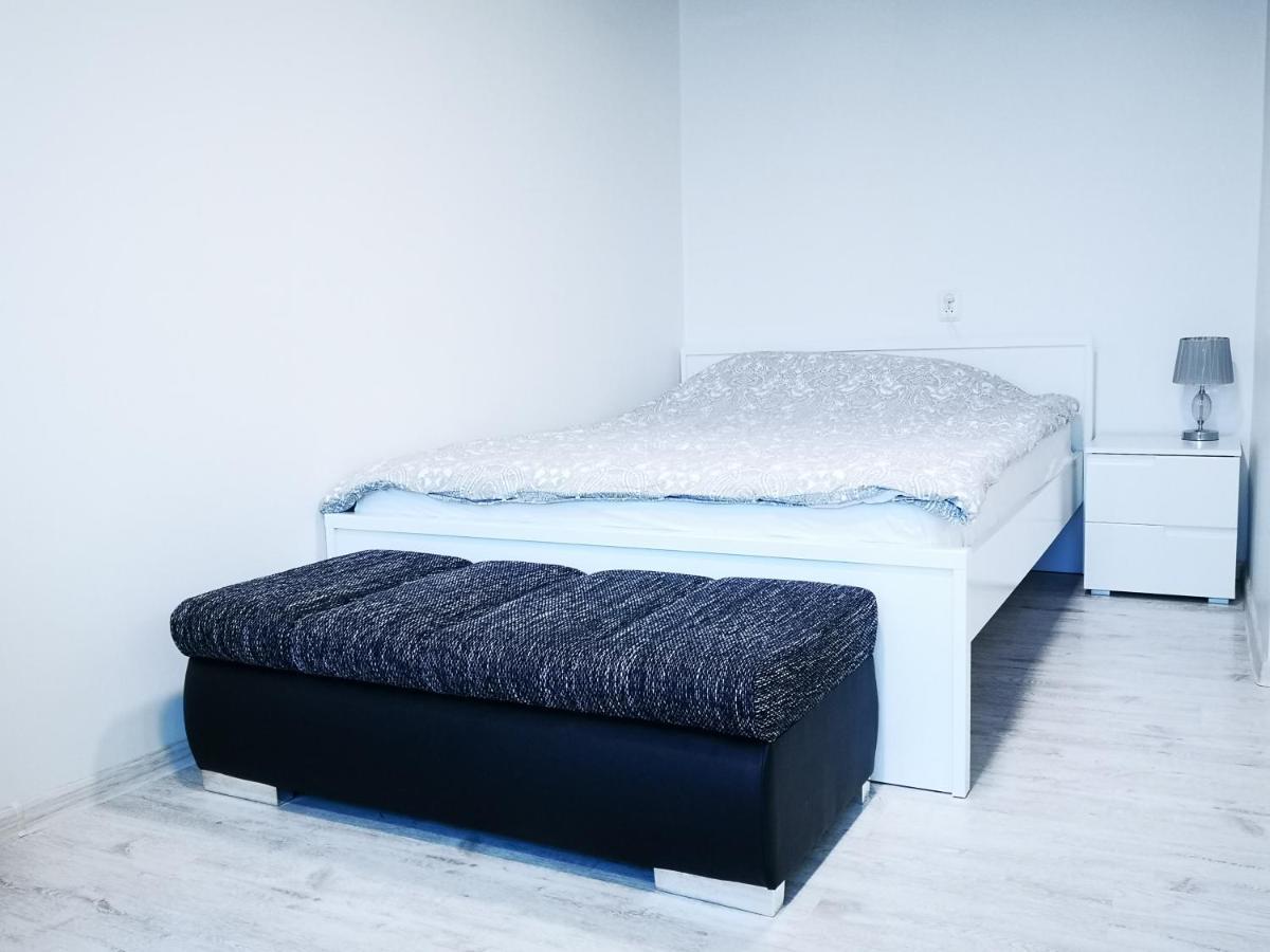 Black & White Studio Anykščiai المظهر الخارجي الصورة