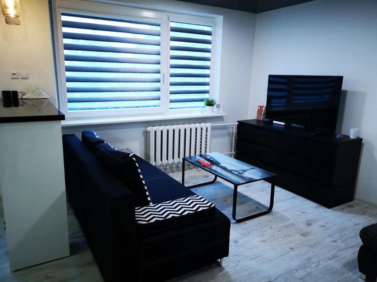 Black & White Studio Anykščiai المظهر الخارجي الصورة